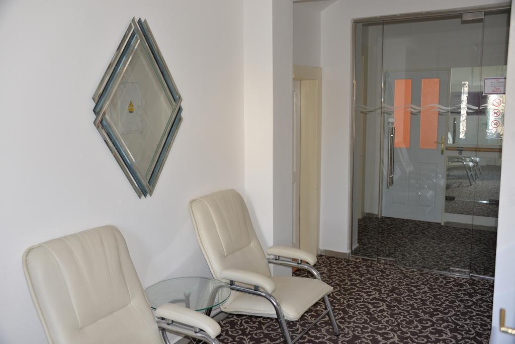 Harmony Hall Hradec Králové Стая снимка